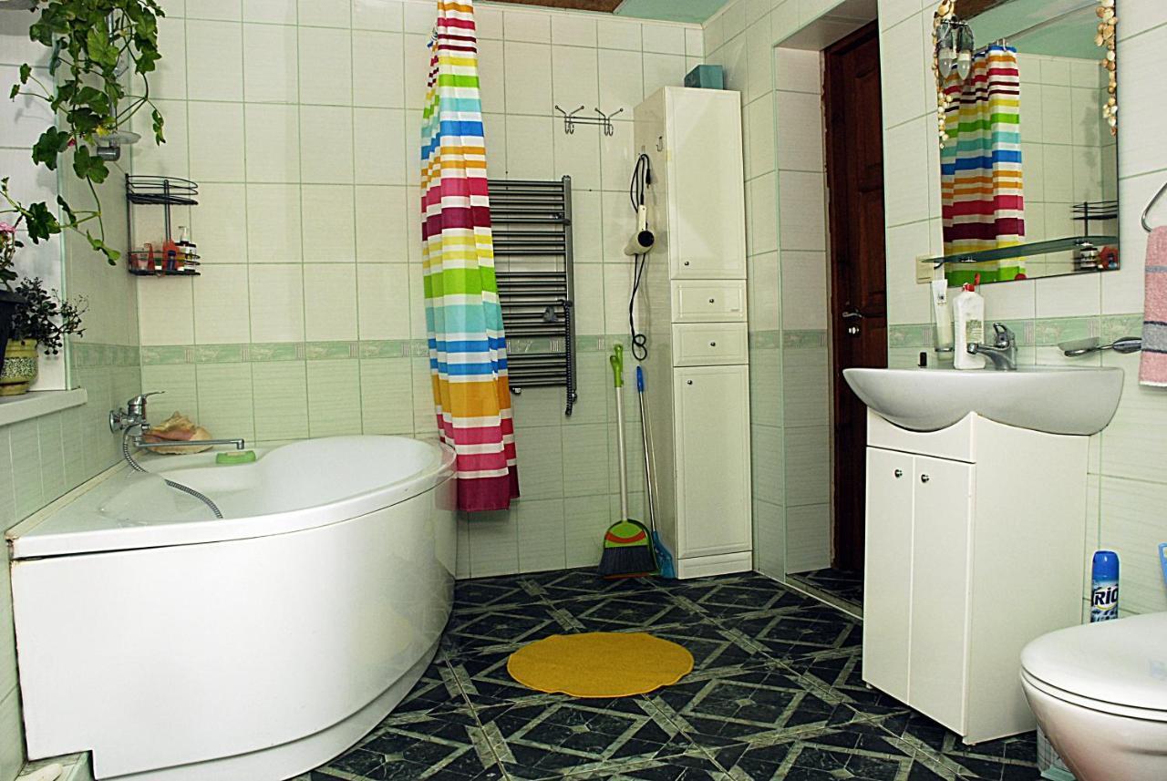 Bed and Breakfast Maria Киев Экстерьер фото