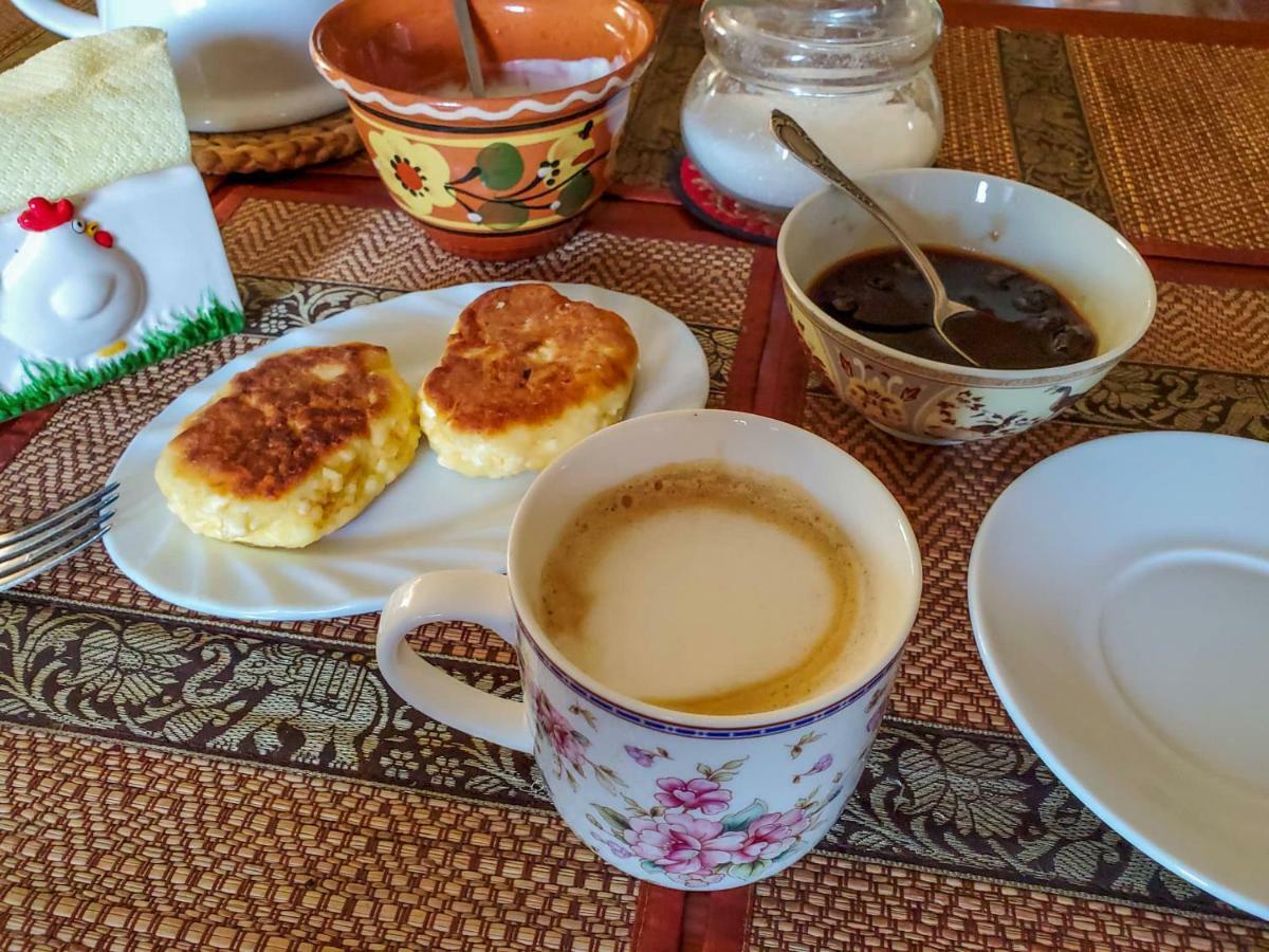 Bed and Breakfast Maria Киев Экстерьер фото